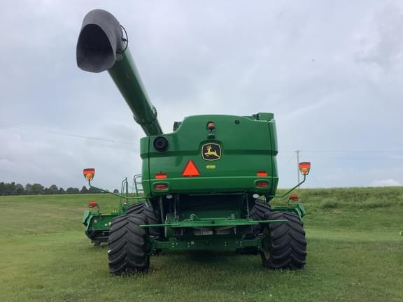 Image of John Deere S790 equipment image 4