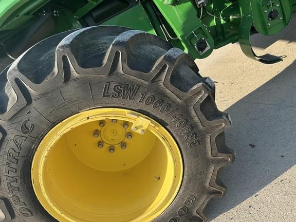 Image of John Deere S790 equipment image 4