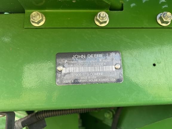 Image of John Deere S790 Primary image