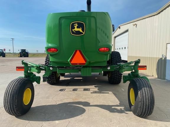 Image of John Deere W235 equipment image 4
