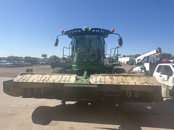 Image of John Deere W235 equipment image 3