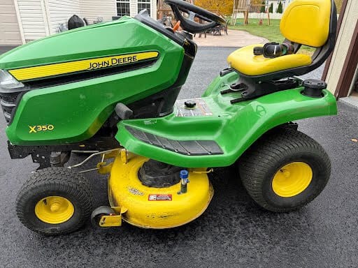 2018 John Deere X350 Equipment Image0