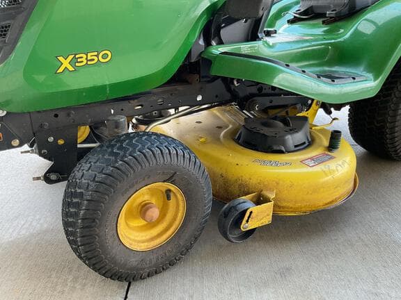 Image of John Deere X350 equipment image 4