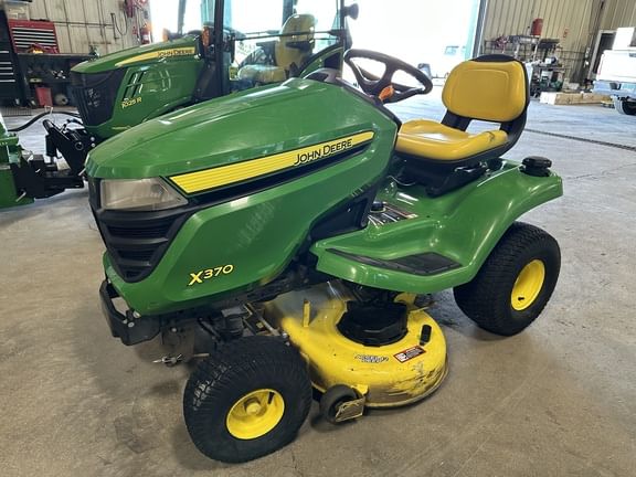 2018 John Deere X370 Equipment Image0