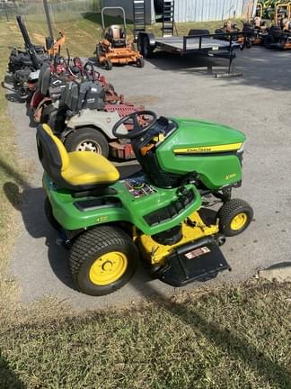 Image of John Deere X384 equipment image 2
