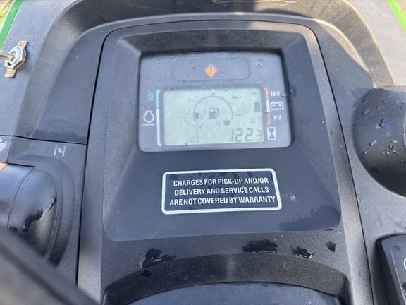 Image of John Deere X584 equipment image 4