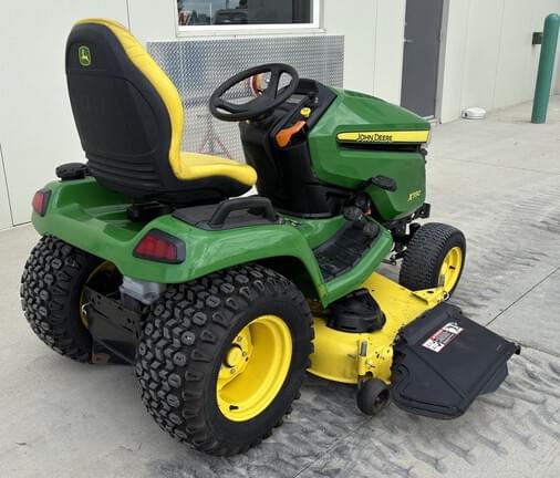Image of John Deere X590 equipment image 2