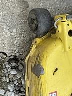 Image of John Deere X590 equipment image 2