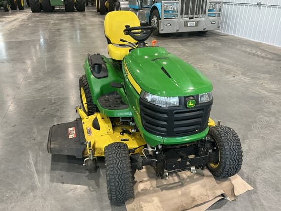 Image of John Deere X739 equipment image 3