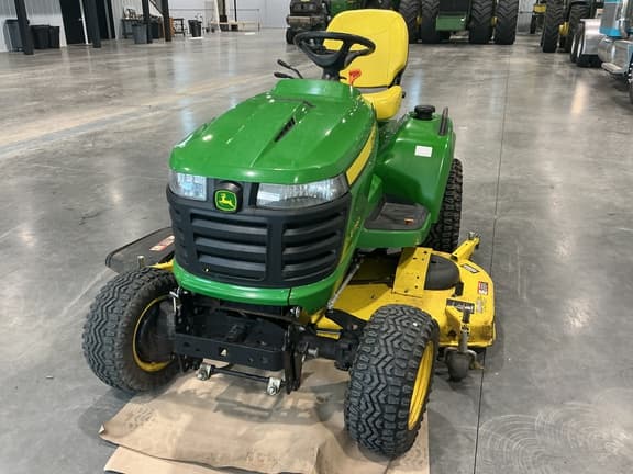 Image of John Deere X739 equipment image 4