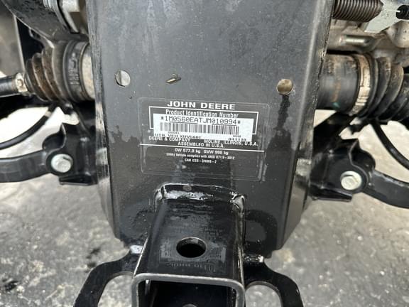 Image of John Deere XUV 560E equipment image 1