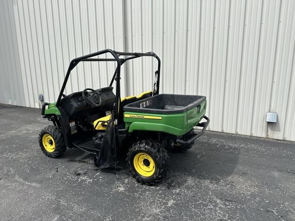 Image of John Deere XUV 560E equipment image 3