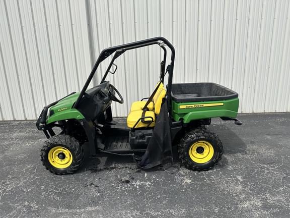 Image of John Deere XUV 560E equipment image 2