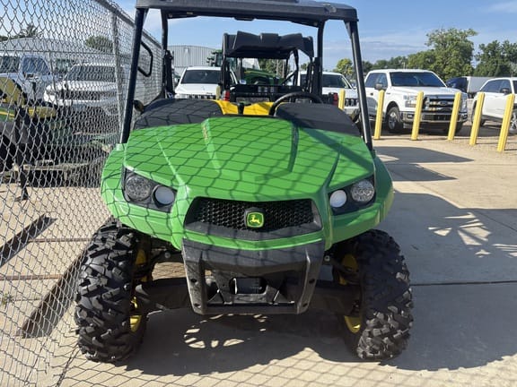 2018 John Deere XUV 590M Equipment Image0