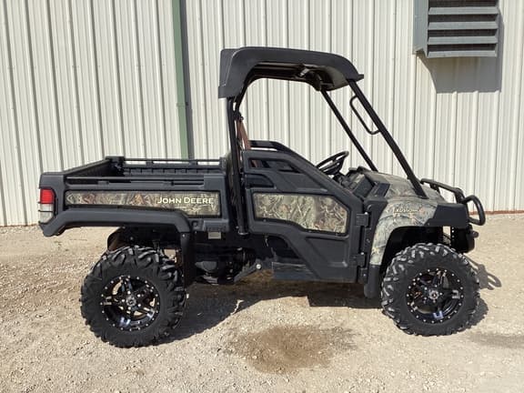 Image of John Deere XUV 825M equipment image 3