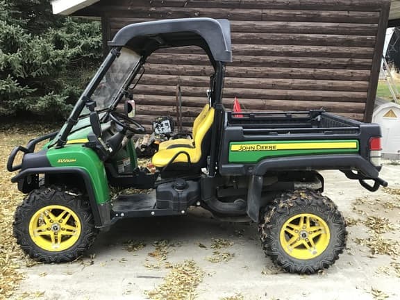 Image of John Deere XUV 825M Primary image