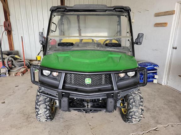 Image of John Deere XUV 835M equipment image 4