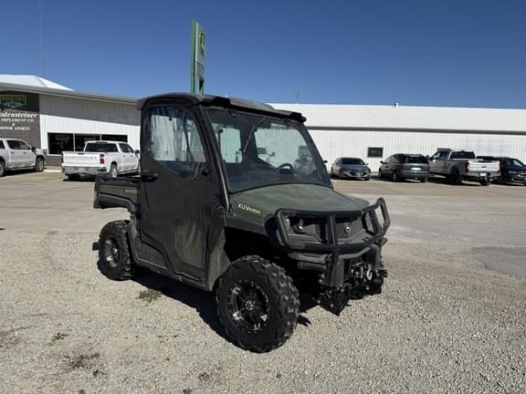 Image of John Deere XUV 835M equipment image 3