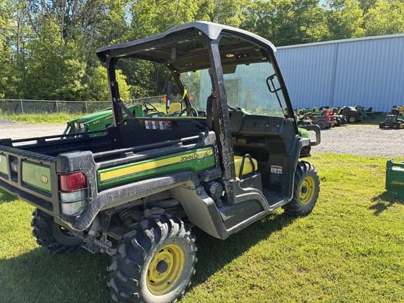 Image of John Deere XUV 835M equipment image 4