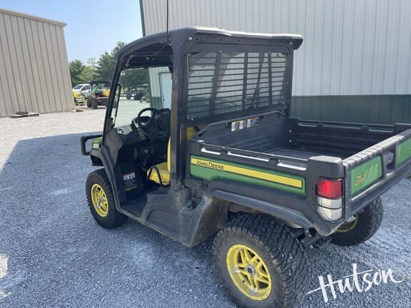 Image of John Deere XUV 835M equipment image 3