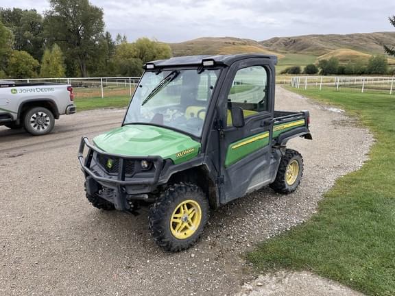 Image of John Deere XUV 835M equipment image 2
