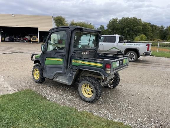 Image of John Deere XUV 835M equipment image 4