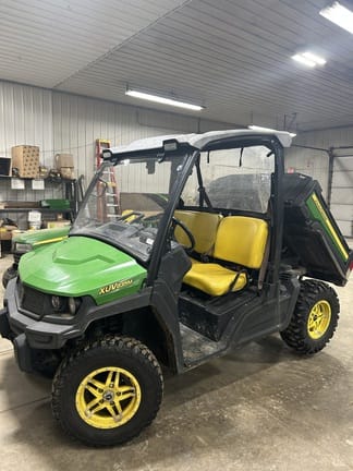 2018 John Deere XUV 835M Equipment Image0