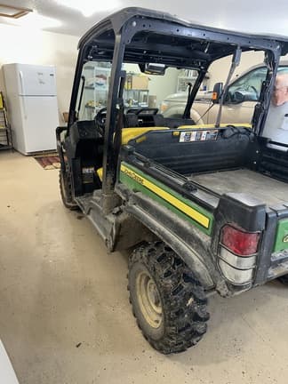 Image of John Deere XUV 835M equipment image 3