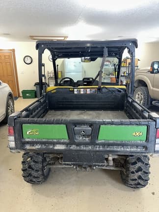Image of John Deere XUV 835M equipment image 4