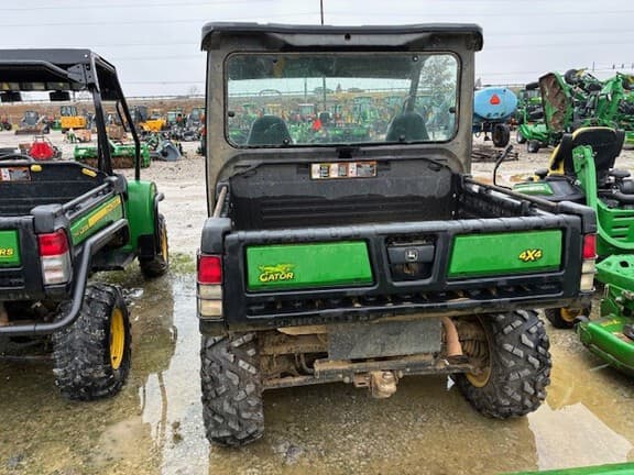 Image of John Deere XUV 835M equipment image 2