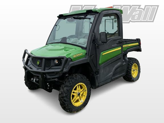 Image of John Deere XUV 835R Primary image