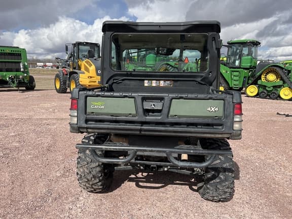 Image of John Deere XUV 835R equipment image 4
