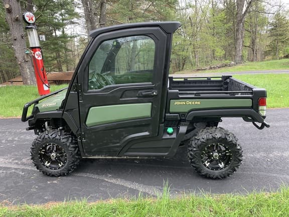 Image of John Deere XUV 865M equipment image 1