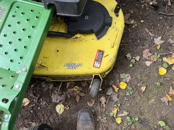 Image of John Deere Z535M equipment image 4