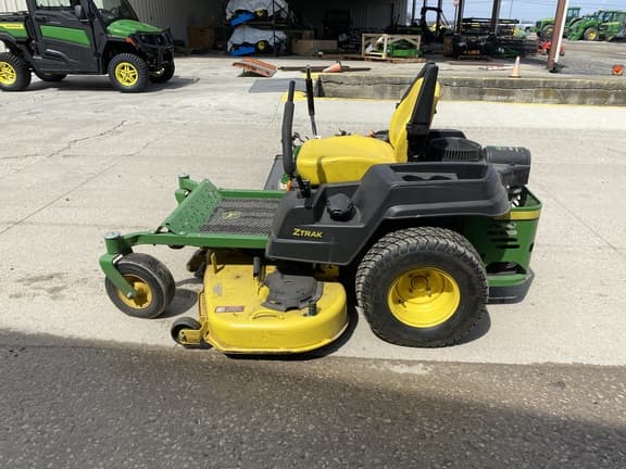 Image of John Deere Z535M equipment image 4