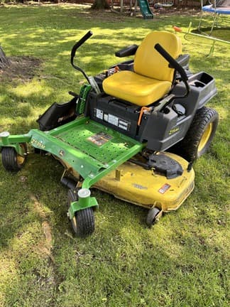 Image of John Deere Z535M equipment image 1