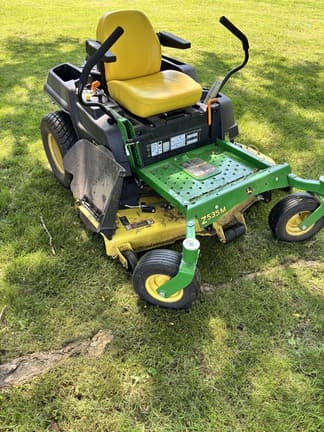 Image of John Deere Z535M equipment image 2
