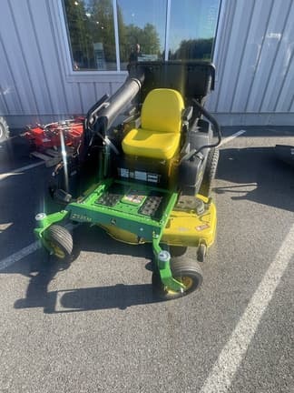 Image of John Deere Z535M equipment image 1