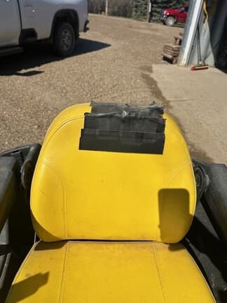 Image of John Deere Z540M equipment image 4