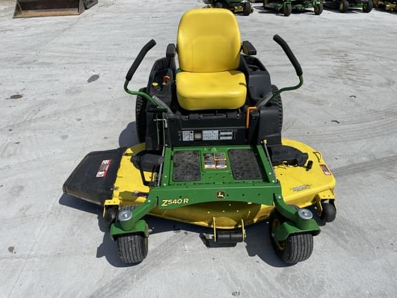 Image of John Deere Z540R equipment image 1