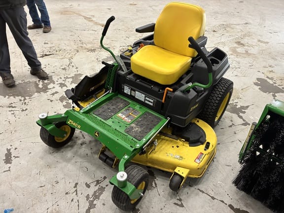 2018 John Deere Z540R Equipment Image0