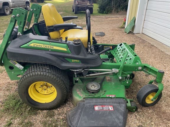 Image of John Deere Z915E equipment image 2