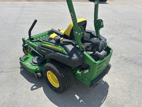 Image of John Deere Z930M equipment image 4
