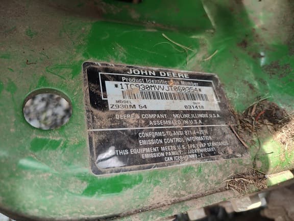 Image of John Deere Z930M equipment image 3