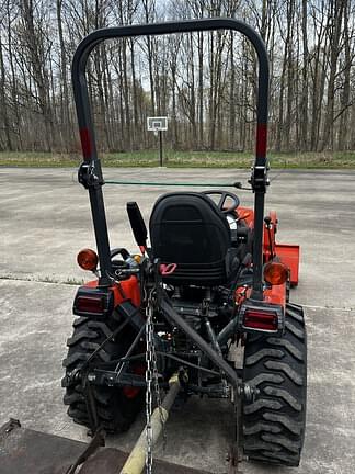 Image of Kubota B2601 equipment image 2