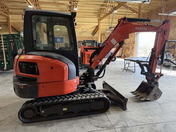 Image of Kubota KX033-4 equipment image 1