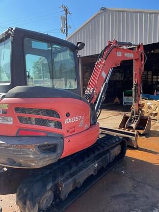 Image of Kubota KX057-2 equipment image 4