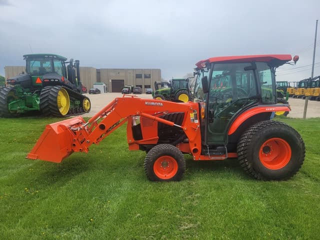 Image of Kubota L6060 equipment image 2