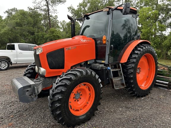 2018 Kubota M6-141 Equipment Image0