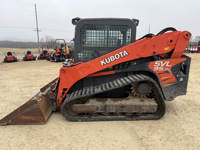 Image of Kubota SVL95-2 equipment image 1